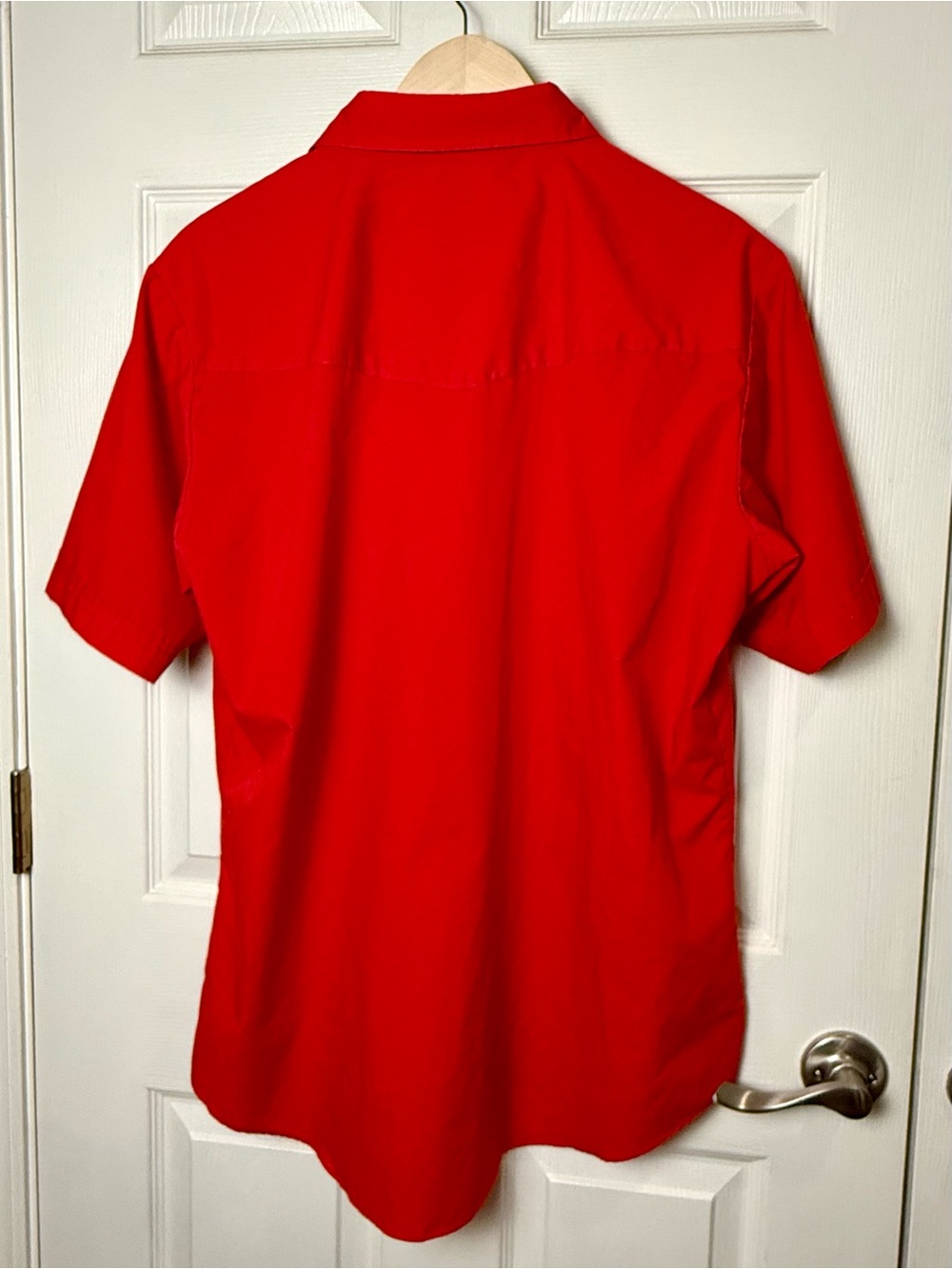 Ely Cattleman Men's Bright Red Short-Sleeve Western Snap Button Shirt - Picture 2 of 6